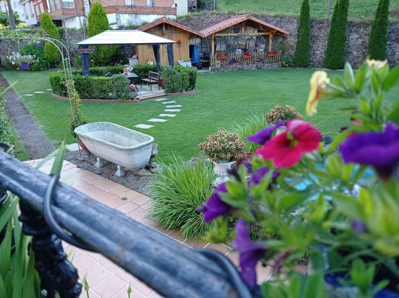 Hotel La Casa Del Agua 56 Limpias Exteriér fotografie